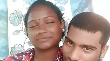 Tribal Bihari girl romance with lover on cam