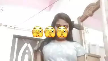 Bengali girl striptease dancing and nude pussy rubbing