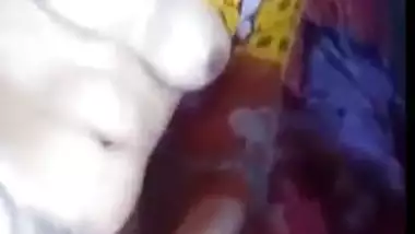 Desi maid Fingering selfie video