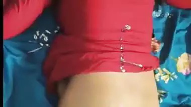 Desi lady’s hardcore Indian sex with her kinky landlord