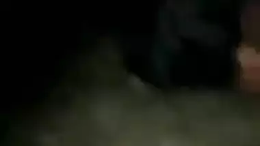 Village XXX whore has pussy fucked by Desi neighbour in the fresh air