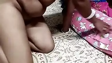 Naughtypuja Couples Fucking in live