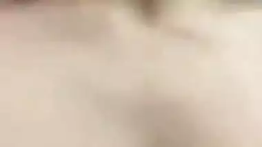 Lady sucks a dick and rides like a whore in Assamese sex