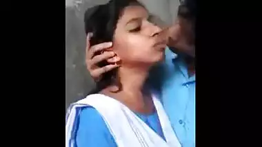 Nude desi girl’s college romance with her BF