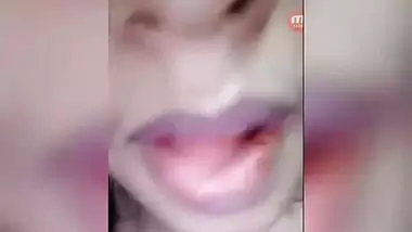 Bengali GF fingering naked on video call viral MMS
