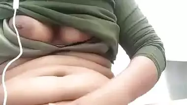 Sexy Rajshahi girl masturbating using vegetable dildo sex