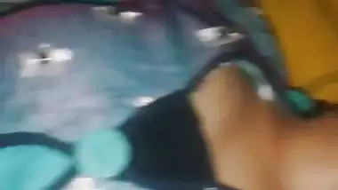 Desi closing eyes and accepting porn video