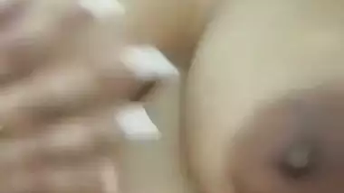 A 19-year-old girl records her nude video in her bathroom