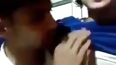 Pervert sucks cousin sister’s juicy boobs in desi mms