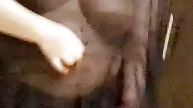 Transparent saree boobs show and naked video of busty wife