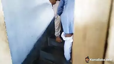 Desi porn of an 18 yr old college couple fucking in college