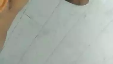 Desi porn of a village lady taking a big ass in her ass